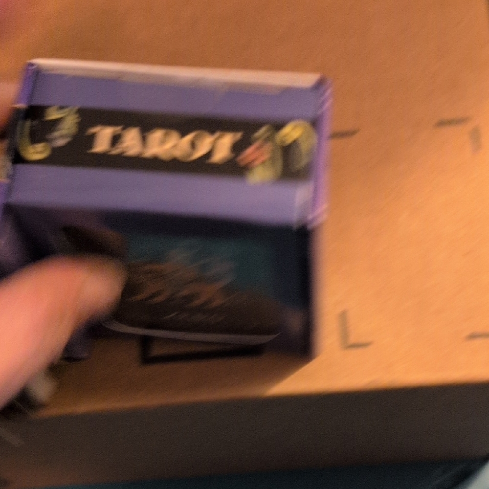Mystical Tarot Kit in Blue Box - Picture 8 of 8
